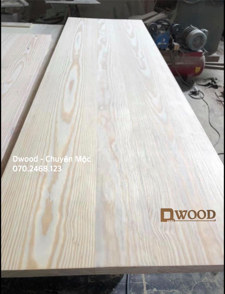 Mặt bàn gỗ thông tấm lớn Dwood- quy cách theo yêu cầu
