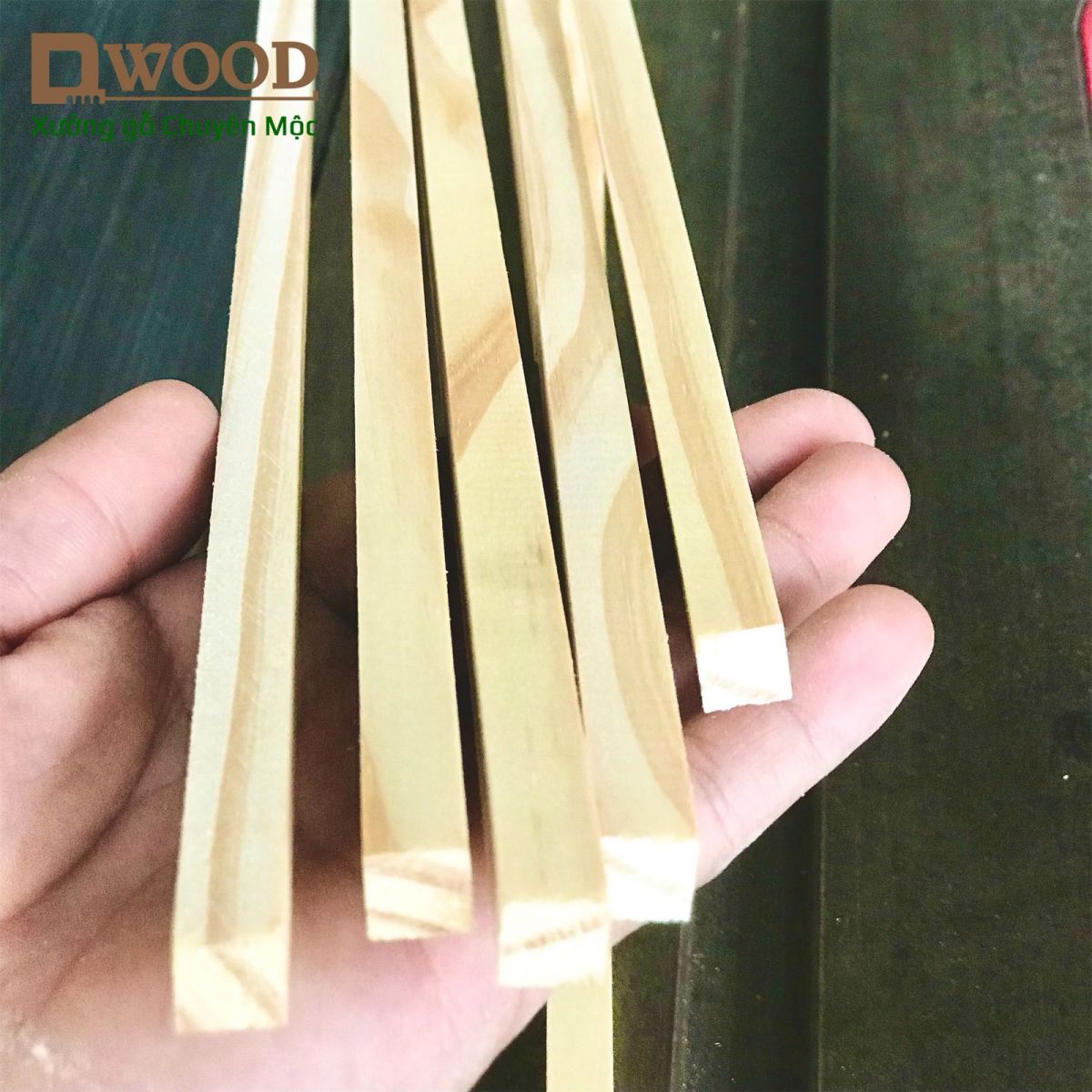 5 thanh gỗ thông Dwood vuông 1cm làm mô hình kiến trúc - Dài 80cm